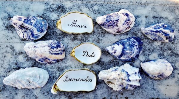 Personalized Oyster Shell Place Cards from Spain 20 pcs, Oyster Shell with Calligraphy and Gold Metallic Edge for Wedding, Restaurant, Event - Image 8